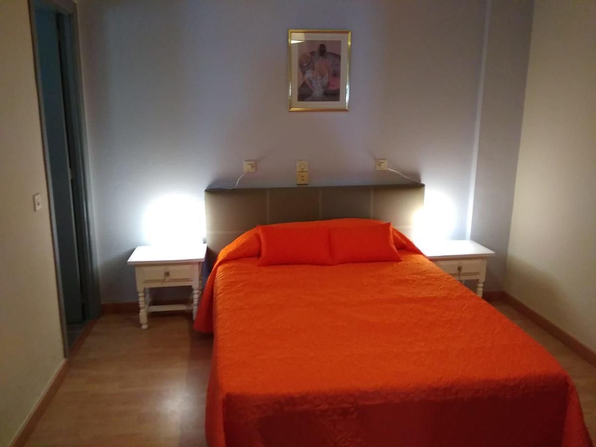 מלון Torremegía Hostal Restaurante Milenium מראה חיצוני תמונה